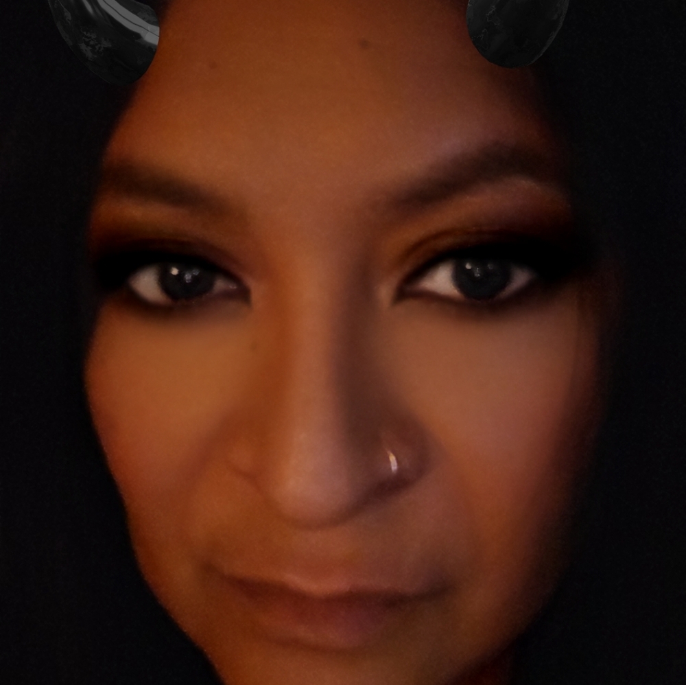 Meet your Posher, Denise